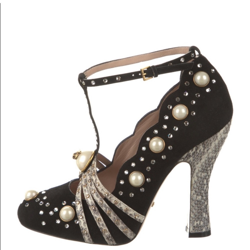 Gucci Daux Pearl Accents Suede T strap Pump